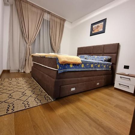 Fantastic New Centre Apartment Подгорица Екстериор снимка