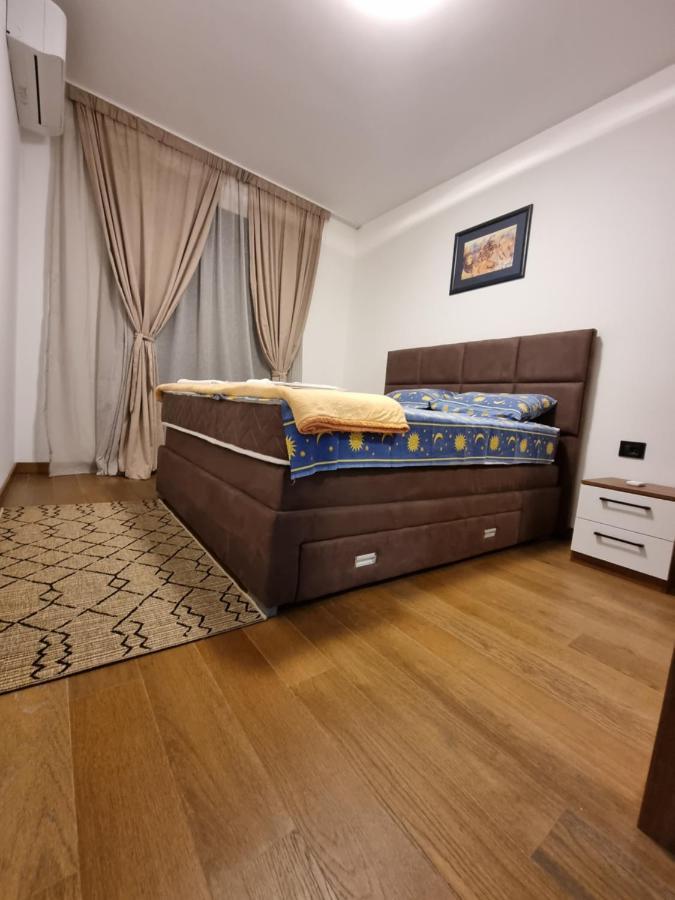 Fantastic New Centre Apartment Подгорица Екстериор снимка