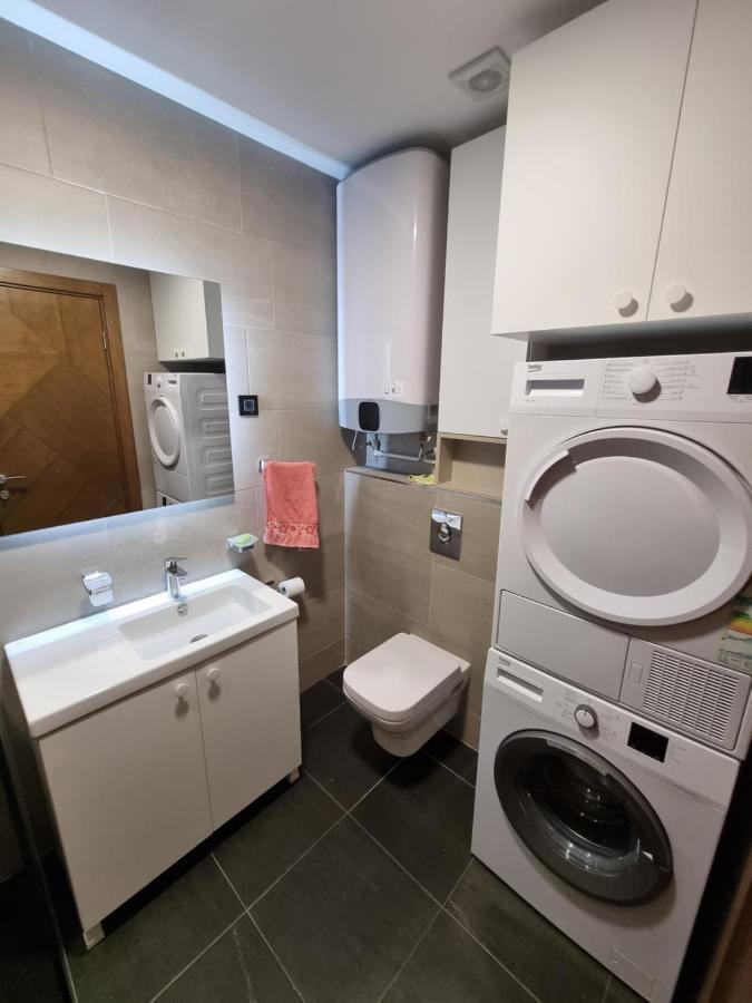 Fantastic New Centre Apartment Подгорица Екстериор снимка