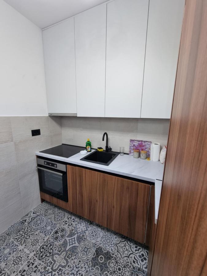 Fantastic New Centre Apartment Подгорица Екстериор снимка