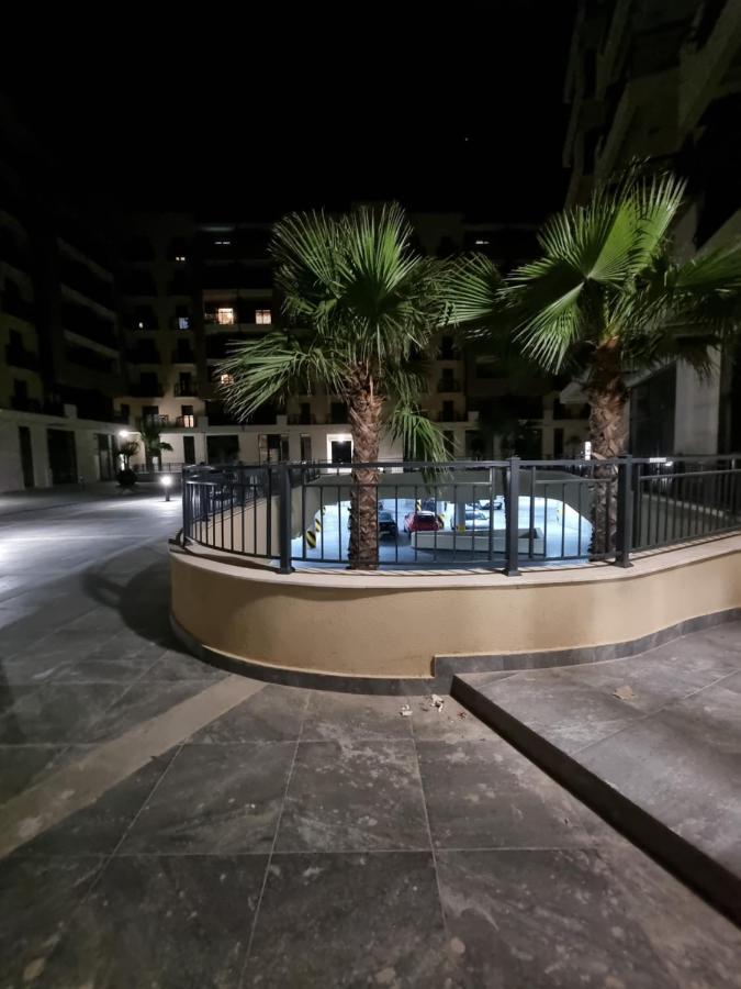 Fantastic New Centre Apartment Подгорица Екстериор снимка